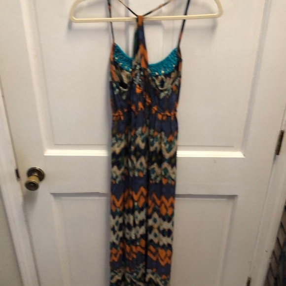 Long Patterned Dress - Picture 4 of 7